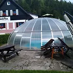 Mit Solarbeheiztem Aussenpool Und Sauna By Interhome Hébergement de vacances Dolni Dvur
